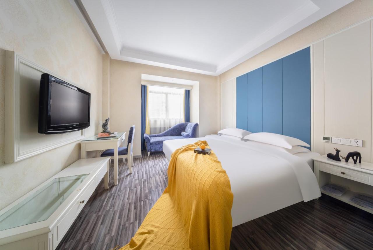 Lingshang Hotel Yiwu  Bagian luar foto