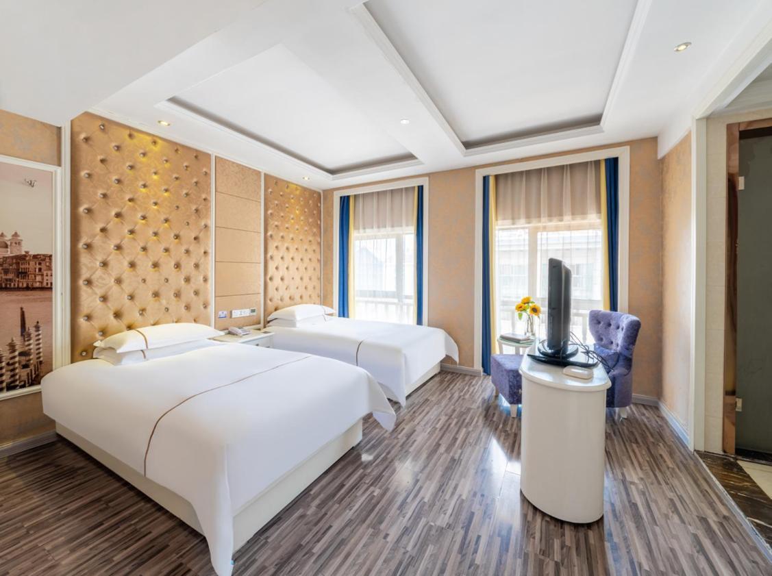 Lingshang Hotel Yiwu  Bagian luar foto
