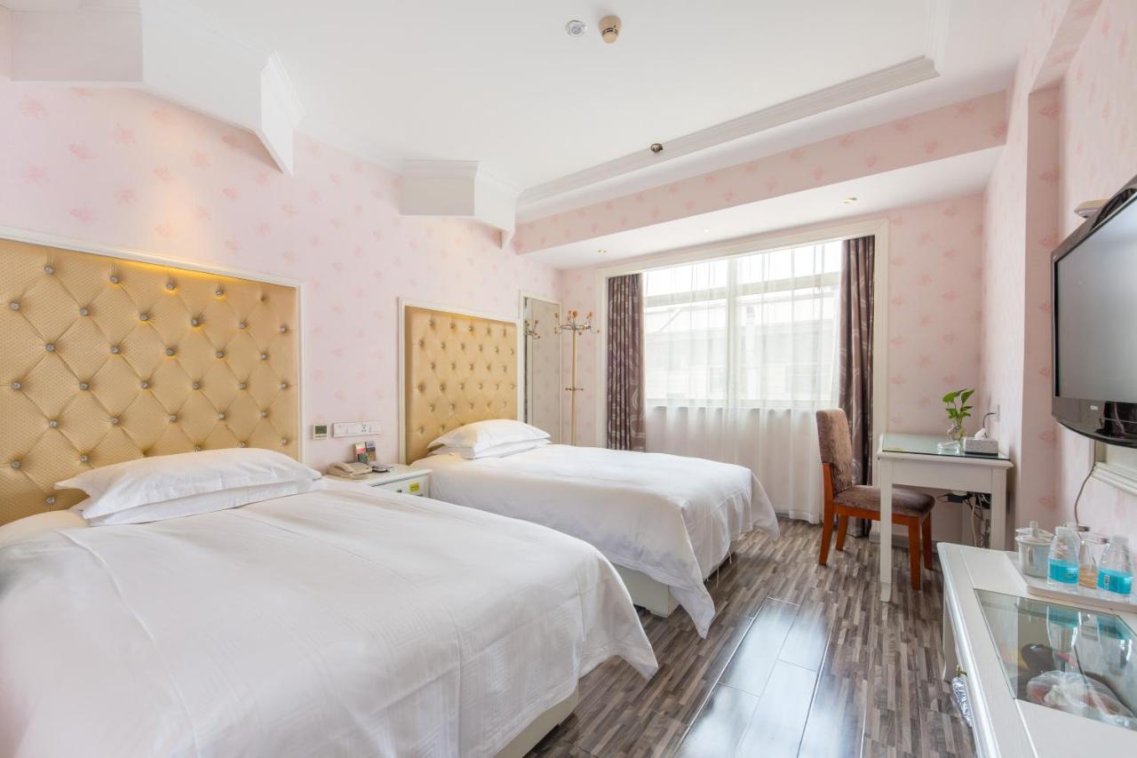 Lingshang Hotel Yiwu  Bagian luar foto