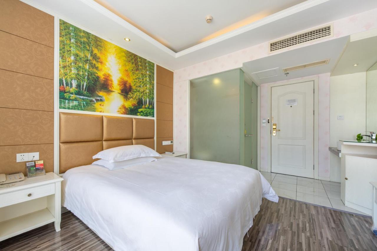 Lingshang Hotel Yiwu  Bagian luar foto